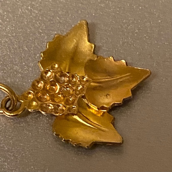 Black Hills Gold Necklace - Picture 8 of 9